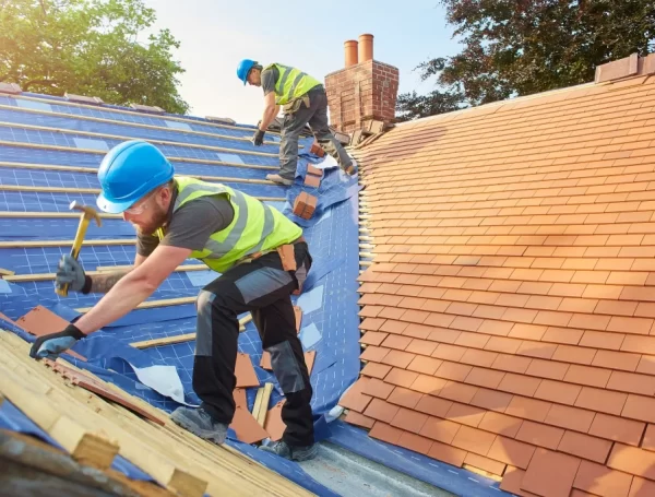 Signs of a Failing Roof: When to Repair or Replace